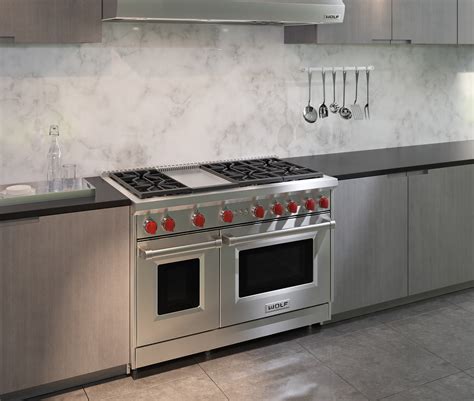 sub zero gas cooktop